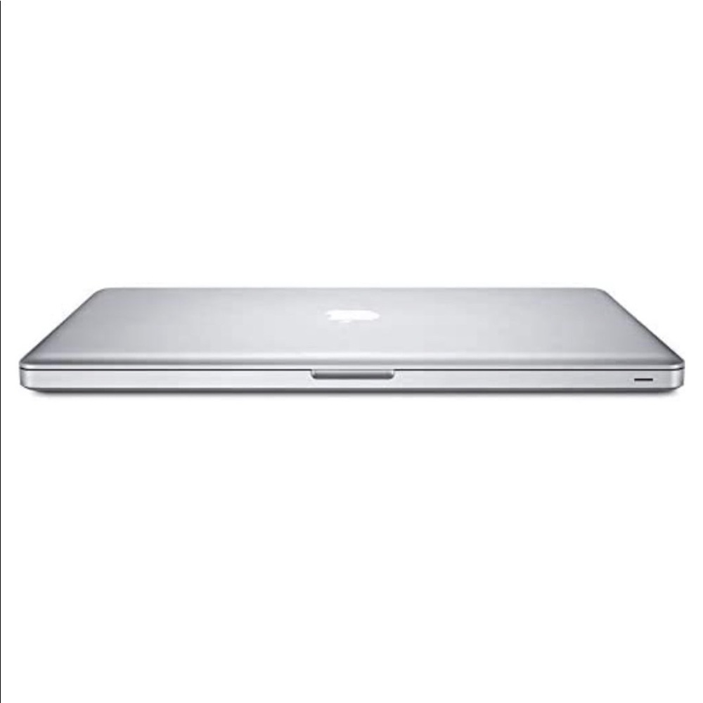 Apple MacBook Pro 13 inches MC700LL/A (4GB RAM, 320GB HD, macOS...